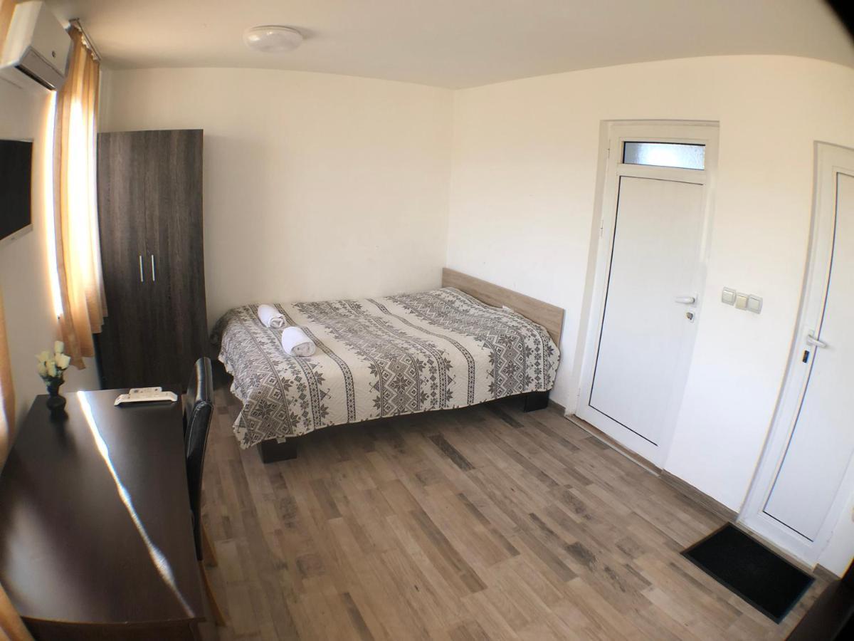 Samuil Apartments Burgas Stad Buitenkant foto