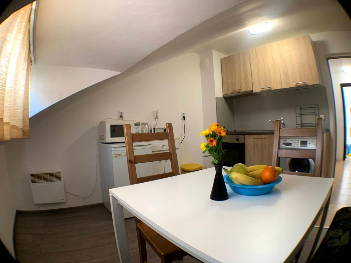 Samuil Apartments Burgas Stad Buitenkant foto