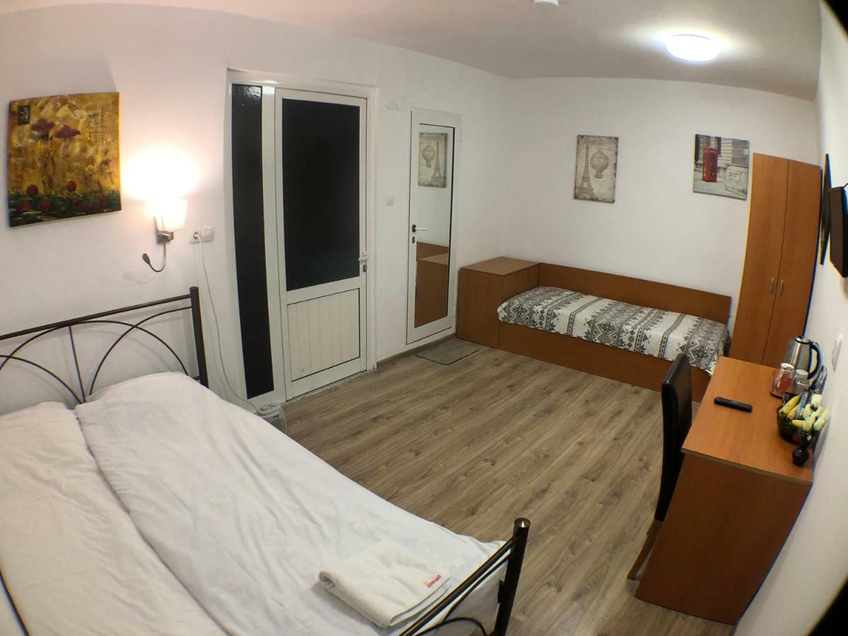 Samuil Apartments Burgas Stad Buitenkant foto